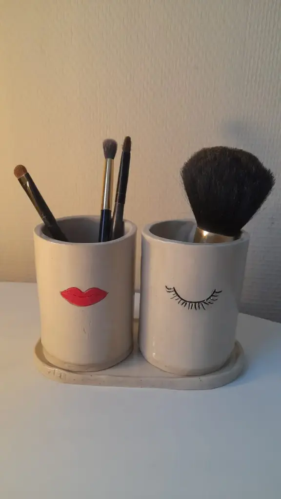Ensemble make-up Rosalie
